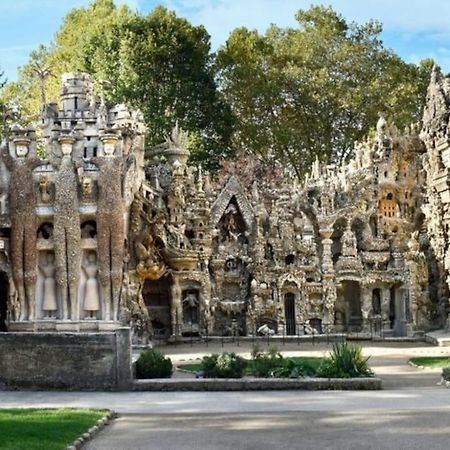 La Maison Bleue Grane Εξωτερικό φωτογραφία