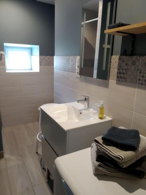 La Maison Bleue Grane Εξωτερικό φωτογραφία